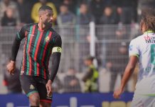 “كلاسيكو” الجيش الملكي والرجاء ينتهي بالتعادل الإيجابي