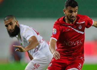 الفتح الرياضي يكتسح حسنية أكادير بثلاثية