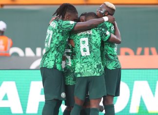 منتخب نيجيريا أول المتأهلين لنصف نهائي كأس أمم إفريقيا