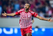 أولمبياكوس يهزم فرينكفاروزي بهدف أيوب الكعبي في ذهاب ثمن نهائي دوري المؤتمر الأوروبي