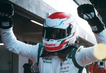 المغربي سليمان الزنفري يتألق في سباق الفورمولا 4 بالكويت