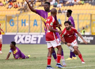 الأهلي المصري يعود بالفوز من غانا ويضع قدما في ربع نهائي دوري الأبطال