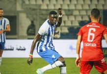 حسنية أكادير ينتصر على مضيفه اتحاد طنجة بهدف في الوقت القاتل