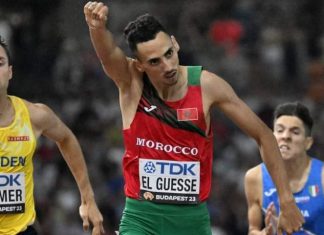 عبدالعاطي الكص يتأهل إلى نصف نهائي 800م في مونديال ألعاب القوى داخل الصالات