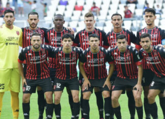 اتحاد العاصمة الجزائري ينسحب من مباراته أمام تهضة بركان