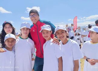 بالصور.. البطلة خديجة المرضي وأبطال الملاكمة في سباق تضامني مع الأطفال