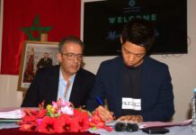 بالصور… لاعب ياباني يوقع في كشوفات سطاد المغربي