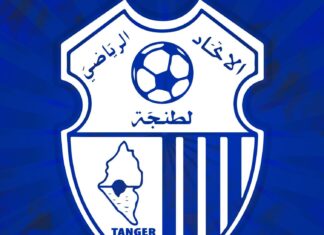 انقلاب قارب يحمل لاعبين من اتحاد طنجة.. والبحث جاري عن مفقودين