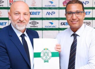 الرجاء يعلن تعاقده مع المدرب البوسني روسمير خلفا لزينباور