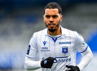 الوداد الرياضي يتعاقد مع اللاعب حمزة الساخي لموسمين