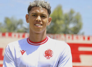 منتصر لحتيمي يودع مكونات الوداد الرياضي