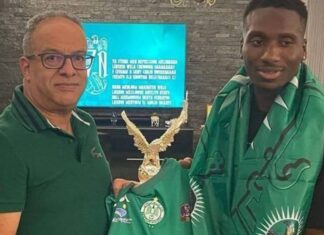 الفيفا يصدم الرجاء الرياضي ويربك حساباته المالية