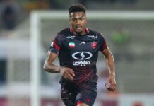 أيوب العملود يسجل أول أهدافه رفقة برسبوليس الإيراني