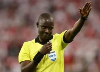 حكم كونغولي يقود مباراة الرجاء وسامارتكس في دوري الأبطال