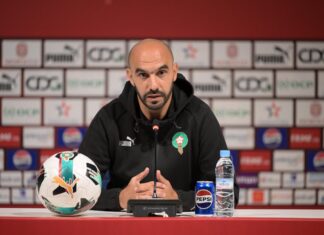 الركراكي يحسم الجدل في خلاف بلعمري ونايف أكرد