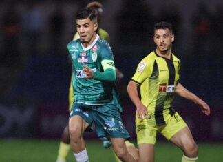 مباراة المغرب الفاسي والرجاء الرياضي تنتهي بلا غالب ولا مغلوب