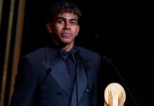 لامين يامال يتوج بجائزة أفضل لاعب شاب في العالم لعام 2024