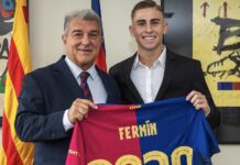 برشلونة يعلن تمديد عقد لاعبه فيرمين لوبيز