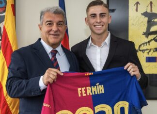 برشلونة يعلن تمديد عقد لاعبه فيرمين لوبيز