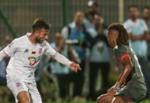 التعادل الإيجابي يحسم مباراة حسنية أكادير والوداد الرياضي