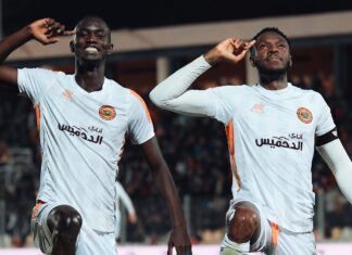 نهضة بركان يوسع الفارق عن أقرب مطارديه بعد فوزه على الرجاء الرياضي