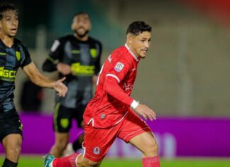 الفتح الرياضي يتعادل مع المغرب الفاسي بهدف لمثله