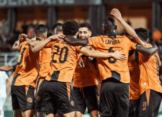 نهضة بركان يفوز بثنائية على لواندا سول الأنغولي في كأس الكونفدرالية