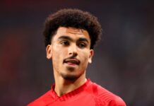 الراكراكي يوجه الدعوة لأبو خلال لتعويض أخوماش