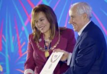 توشيح بشرى حجيج بأعلى وسام استحقاق من الاتحاد الدولي لكرة الطائرة