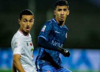 الفتح الرياضي يفوز على حسنية أكادير بهدف نظيف