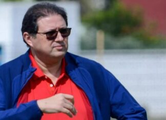 الرجاء الرياضي يقدم شكاية ضد رئيس الوداد هشام آيت منا