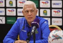 مدرب الجيش الملكي فيلود يجري عملية جراحية ناجحة