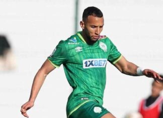 نوفل الزرهوني يودع مكونات الرجاء الرياضي برسالة مؤثرة