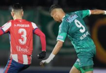 التعادل الإيجابي يحسم مباراة الرجاء والمغرب التطواني