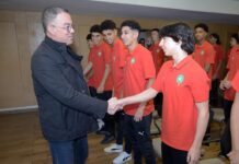 بالصور ..فوزي لقجع يستقبل لاعبي وطاقم المنتخب المغربي لأقل من 17