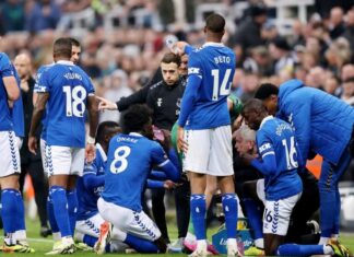 مباريات الدوري الإنجليزي تتوقف لإفطار اللاعبين المسلمين