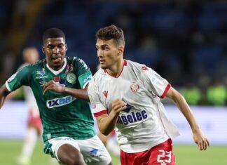 “ديربي البيضاء” ينتهي لا غالب ولا مغلوب