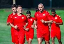 أول حصة تدريبية للوداد الرياضي في أمريكا