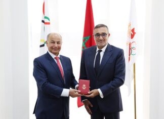 بالصور.. رئيس الاتحاد الدولي للسباحة في زيارة عمل بمقر اللجنة الوطنية الأولمبية