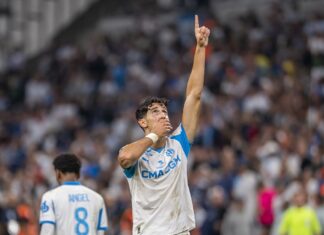 نايف أكرد يتألق في أول ظهور له مع مارسيليا