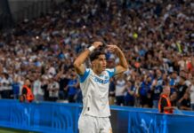 نايف أكرد يقود مارسيليا للفوز على باريس سان جيرمان