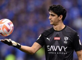 ياسين بونو خامس أفضل حارس في العالم