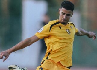 اتحاد تواركة يتعادل مع نهضة بركان