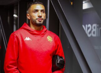 بعثة الوداد الرياضي تحط الرحال بغانا لملاقاة أشانتي كوتوكو