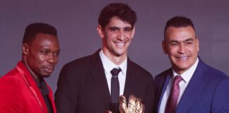 ياسين بونو أفضل حارس مرمى في إفريقيا