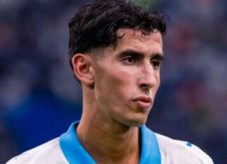 نايف أكرد يخرج مصابا في مباراة مارسيليا وبريست