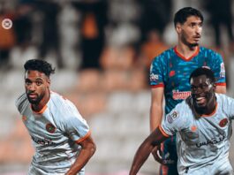 نهضة بركان يفوز على النادي المكناسي بثنائية نظيفة