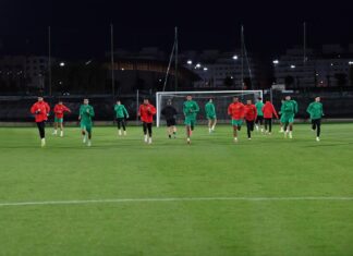 المغرب يستعد لمواجهة أوغندا.. والركراكي يبرمج حصة تدريبية أمام الإعلام