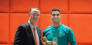 حكيمي يتوج بجائزة الأسد الذهبي لسنة 2025