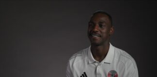 الهداف التاريخي في المنتخب القطري المعز علي: ” كأس العرب بطولة ملهمة تتجسد فيها معاني الأخوة والوحدة العربية”